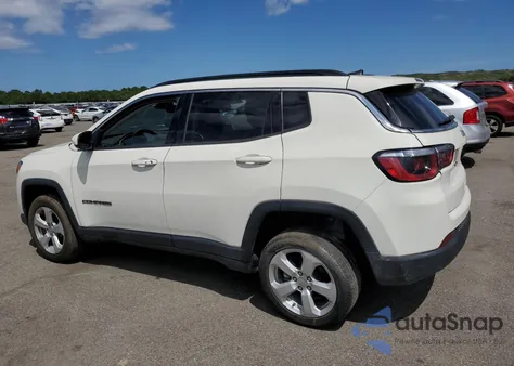 2020 Jeep Compass Latitude z USA, uszkodzony, nr VIN 3C4NJDBB5LT173917